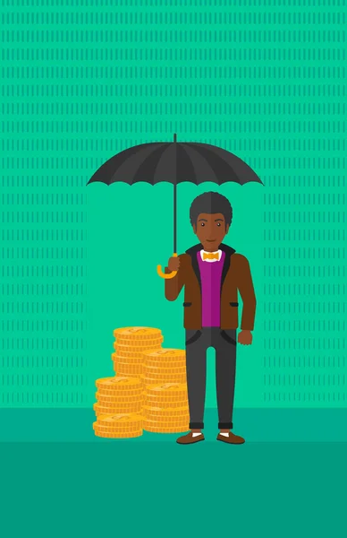 Hombre con paraguas protegiendo el dinero . — Vector de stock