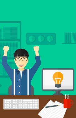 Ofiste çalışan adam..