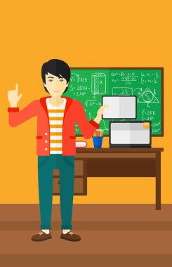 tablet bilgisayar tutan adam.