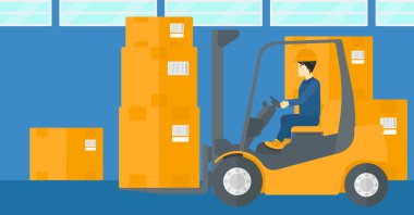 Forklift kamyon ile yük taşıma alt depo.