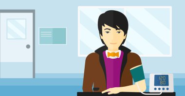 Kan basıncı ölçümü.