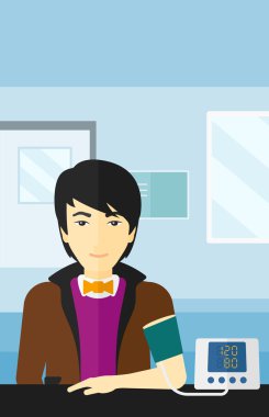 Kan basıncı ölçümü.