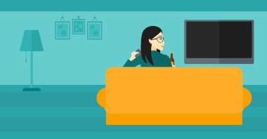 Kadın televizyon izliyor..