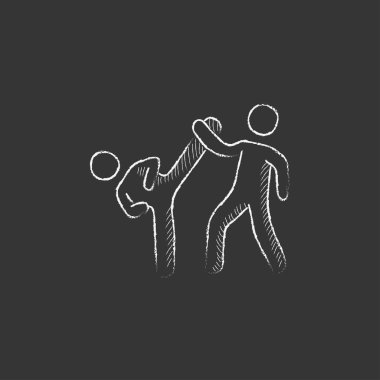 Karate savaşçıları. Tebeşir simgesinde çizilmiş.