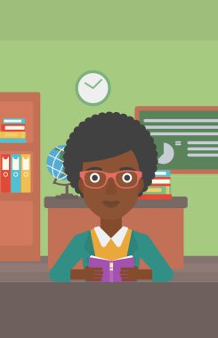 Kadın kitap okuyor..