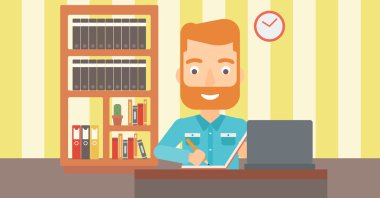 Eğitim için dizüstü bilgisayar kullanan adam.