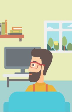 Televizyon izleyen adam..