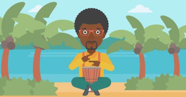 TomTom oynayan adam.