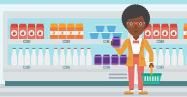 Müşteri alışveriş sepetine ve tüp krem.