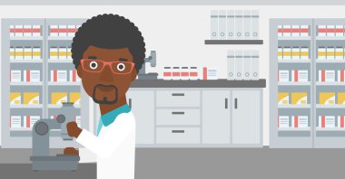 Laboratuar asistanı ile mikroskop.