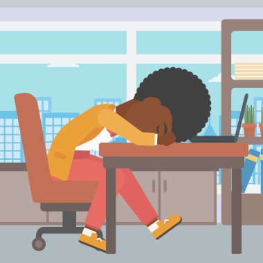 Çalışma alanı üzerinde uyuyan kadın.