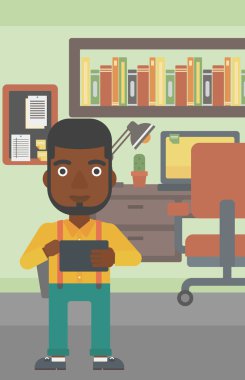 Tablet bilgisayar vektör illüstrasyon kullanarak Adam.