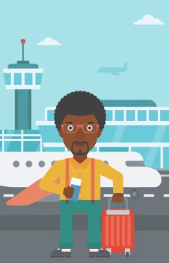 Adam bavul ve Havaalanında Bilet.