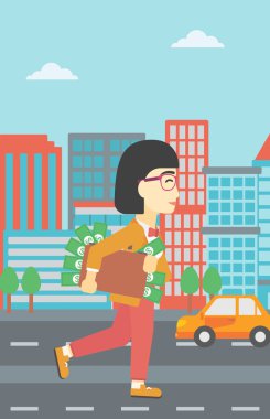 Para dolu çanta kadınla.