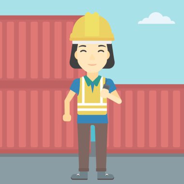 Liman işçisi kablosuz radyo konuşmak.