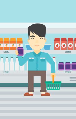 Müşteri alışveriş sepetine ve tüp krem.