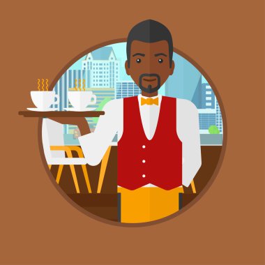 Bardak coffeee veya çay tepsisiyle tutan garson.