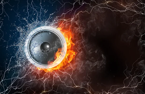 Speaker in fire and water — Stock Photo, Image