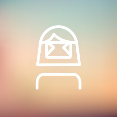 Sanal gerçeklik kulaklık ince çizgi simgesini giyen kız