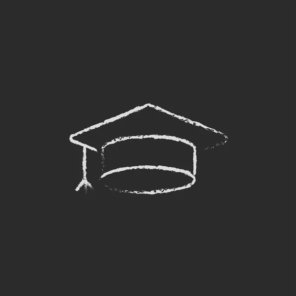 Graduation cap icon drawn in chalk. — 图库照片