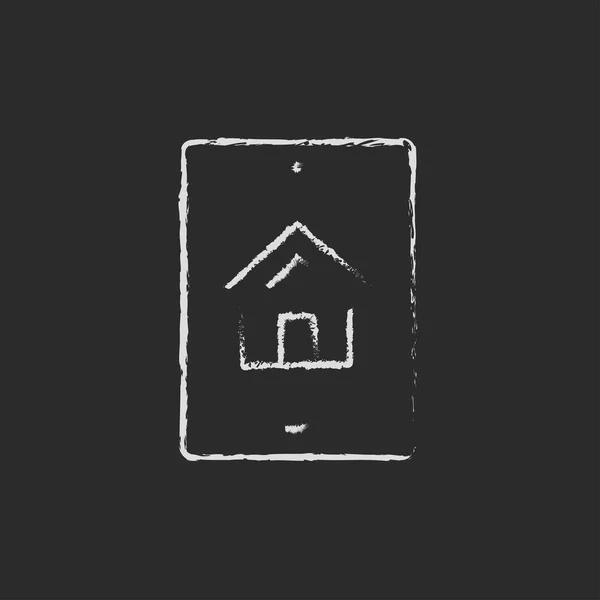 Поиск недвижимости на иконке мобильного устройства, нарисованной мелом . — стоковый вектор