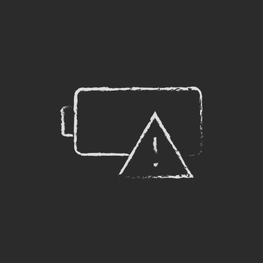 Tebeşirle çizilmiş boş pil simgesi.