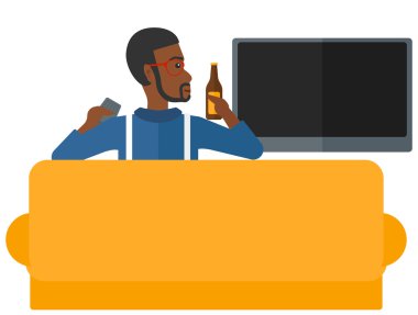 Televizyon izleyen adam..