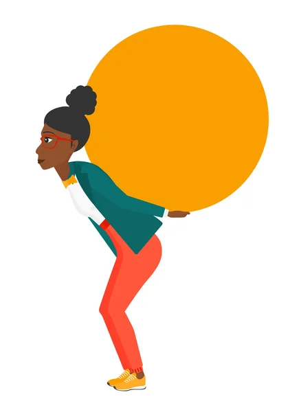 女性運ぶ大きなボール. — ストックベクタ