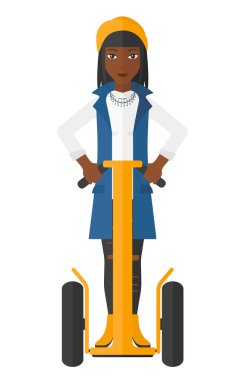 Elektrikli scooter sürme kadın.