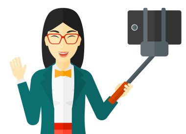 Kadın selfie çekiyor..