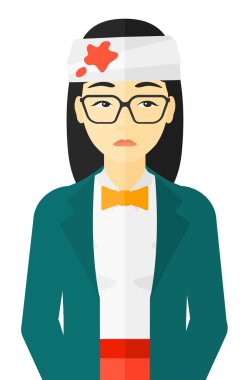 Kadın yaralı kafa ile.