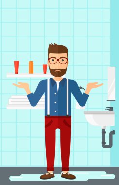 Adam umutsuzluk ayakta sızdıran lavabo yakınındaki.