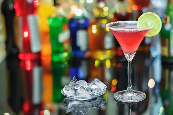 Cosmopolitan kokteyli 