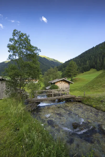 Austrian landscape with alps on background (Obenberg am brenner) — Stock Photo, Image