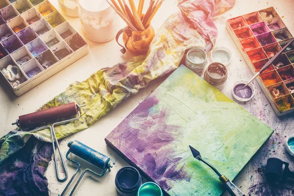 Artistic Equipment Canvas Palette Knife Paint Brushes Multicolored Paints Artist — Stock Photo, Image