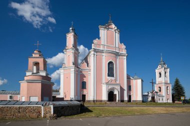 Yaşlı Peter ve Paul Katedrali, Boruny köyü, Oshmyany bölgesi, Grodno bölgesi, Belarus.