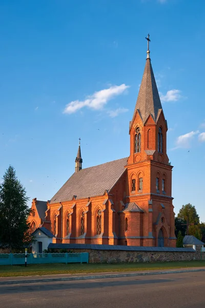 Vecchia Antica Chiesa Cattolica San Vladislav Nel Villaggio Subbotniki Regione — Foto Stock