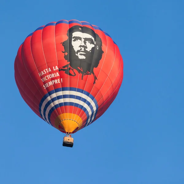 Minsk, Belarus. 13-September-2014: view of hot air baloon flying — Stock Photo, Image