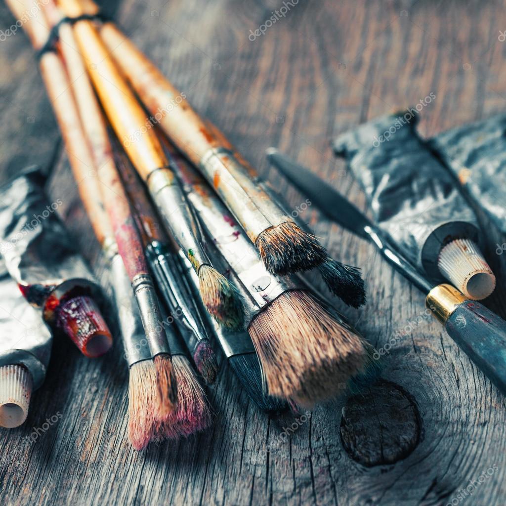 Wooden Art Palette with Tubes of Oil Paints and a Brush. Art and Craft  Tools. Artist`s Brush, Canvas, Palette Knife Stock Image - Image of color,  imagination: 89795803