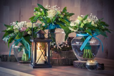 Natürmort buketleri ve mum