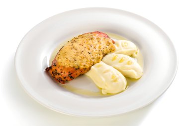 Tavuk fileto Dijon ve patates püresi