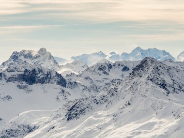 Davos çevresinde Parsenn dağlar