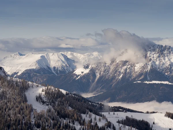 Een weergave van de winterlandschap — Stockfoto