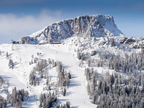 Uitzicht Het Alpenlandschap Het Winterseizoen Nassfeld — Stockfoto