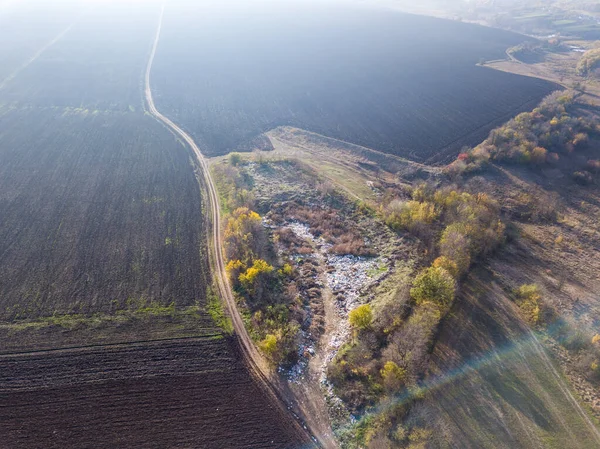 Vista Aérea Drone Voador Aterro Municipal Pilha Lixo Campos Agrícolas — Fotografia de Stock