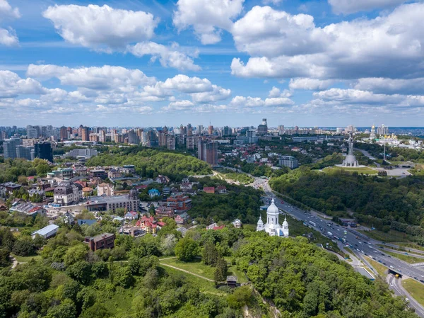 Luchtfoto Van Prachtige Groene Natuur Bij Botanische Tuin Kerken Rivier — Stockfoto