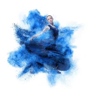genç kadın patlamaya karşı Flâmenko Dansı