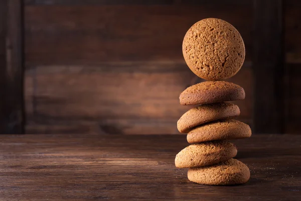 オートミール クッキーは木製のテーブルの上 — ストック写真