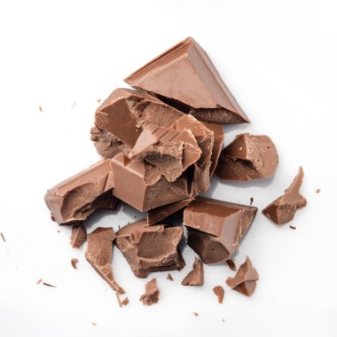 Beyaz üzerine izole edilmiş süt parçacıkları.