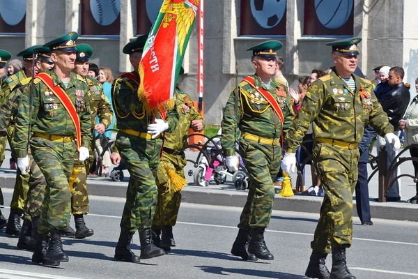 9 Mayıs 2016 üzerinde zafer günü geçit töreni. Tyumen, Rusya Federasyonu.